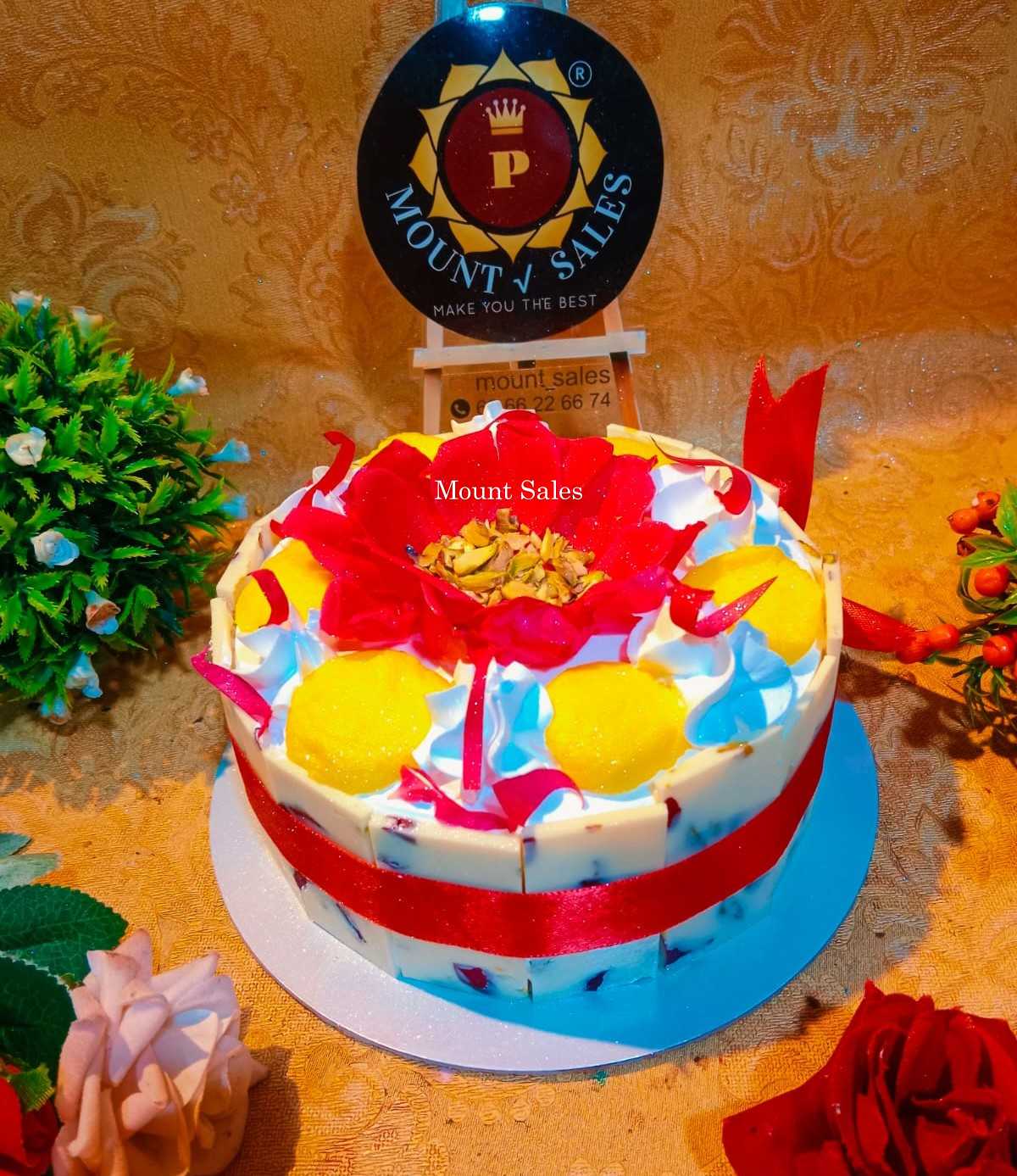 Premium RED N White Velvet Cake